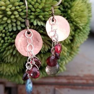 SS and Copper earrings with garnet and labradorite